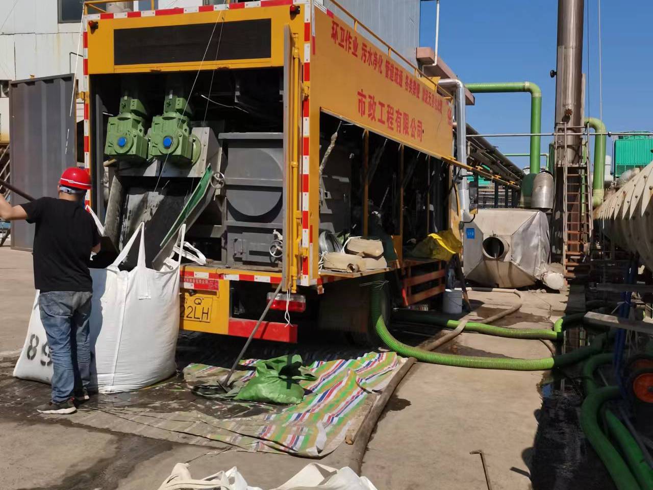 绩溪淤泥压干处理